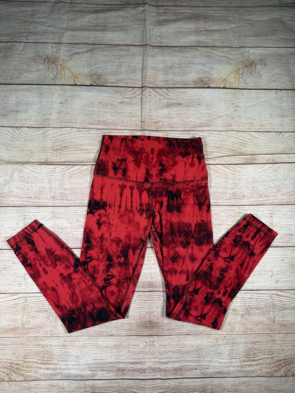 Lululemon Align‎ Yoga Red & Black Tie-Dye High-Rise Leggings
